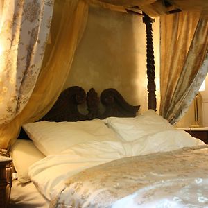 Suite met Twee Slaapkamers en een King Size Bed