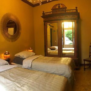 Uitgebreide Kamer met Twee Aparte Bedden